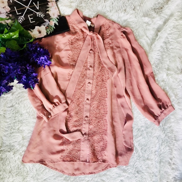 Forever 21 Tops - Forever 21 | Blush pink blouse Women’s S ✨